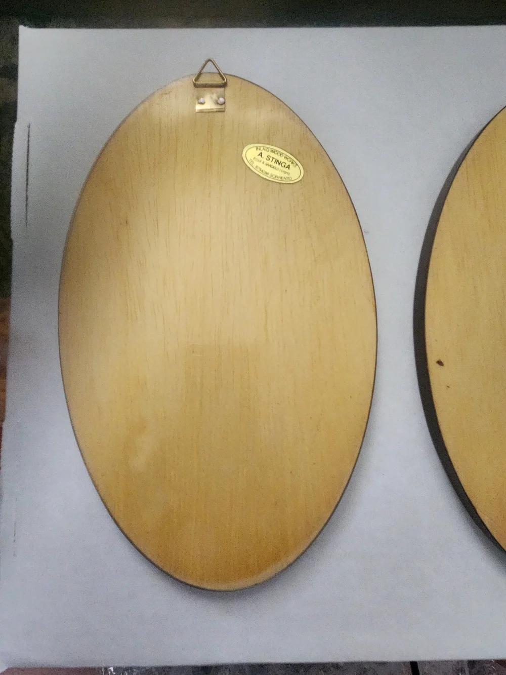 Two A. Stinga Inlaid Wood Birds Oval Plaques Sorrento Italy Blue Burgandy
